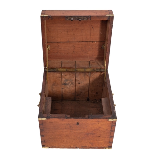 299 - A mahogany box, the hinged top with inset brass plaque inscribed 'Gail's Self-Acting Medical Electri... 