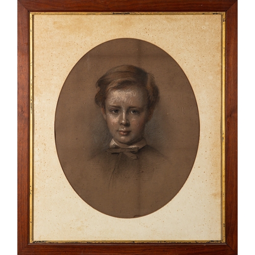 41 - British School (19th Century) -  Head and shoulders portrait of a boy - Charcoal and pastel  - 53 x ... 