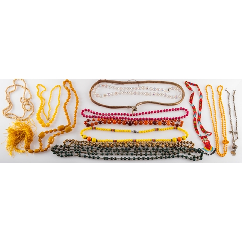 285 - A quantity of various costume jewellery beads and prayer beads etc.