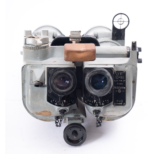 261 - A rare pair of WWII Kriegsmarine 10x 80 bridge binoculars, maker Optische Praezisionswerke GmbH, War... 