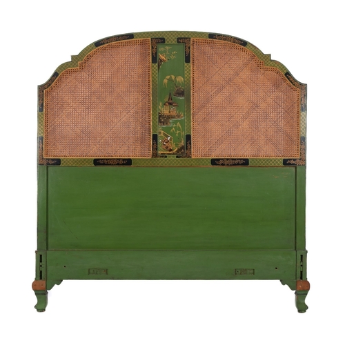 812 - A suite of green painted and lacquered wood bedroom furniture in George II taste, late 20th century,... 