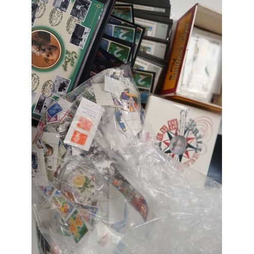 547 - Great Britain stamps, presentation packs, covers, in storage container.