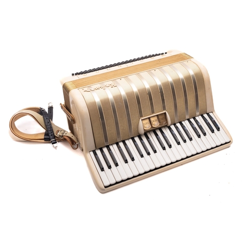 346 - A Hohner 'Verdi I' accordion and a Hohner 'Marchesa' accordion , both cased (2)