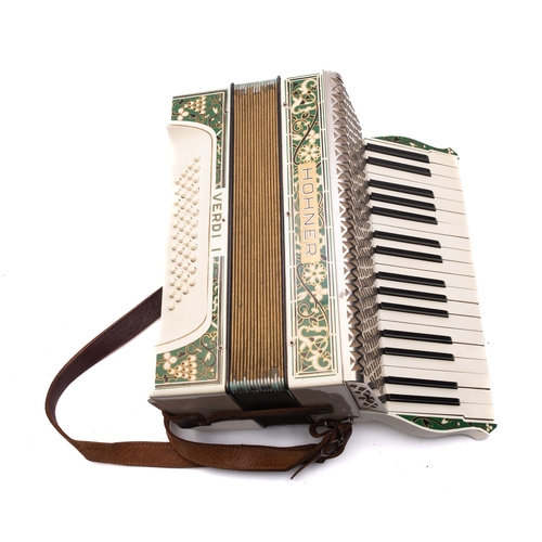 346 - A Hohner 'Verdi I' accordion and a Hohner 'Marchesa' accordion , both cased (2)