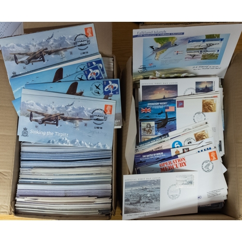 560 - A collection of RAF and Army commemorative covers in two boxes with many signed including medal winn... 