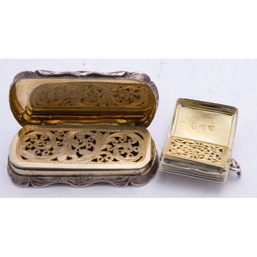 207 - A Victorian silver vinaigrette by George Unite, Birmingham 1854, of rounded rectangular form, engine... 