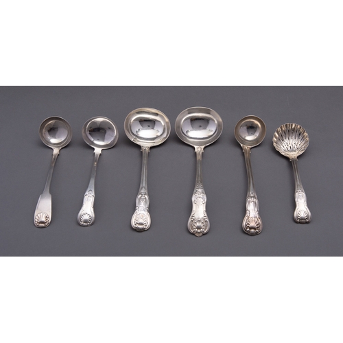 317 - A George IV Scottish Kings pattern silver toddy ladle by AM, Edinburgh 1828, single struck, with a F... 