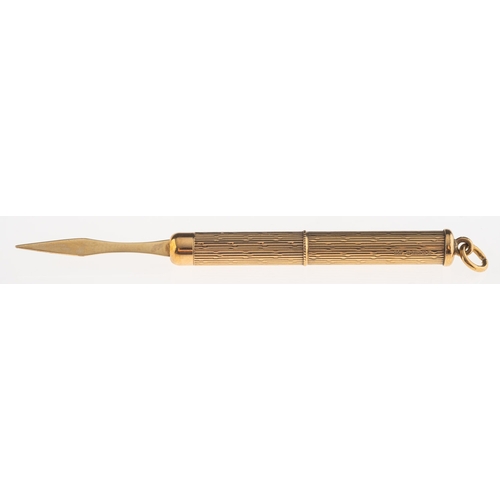 667 - A 9ct gold toothpick, with engraved pattern, UK hallmark, length overall approx. 8.0cm (with toothpi... 