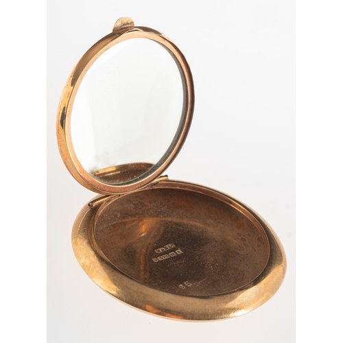 769 - An early 20th century 9ct gold powder compact with mirror, UK hallmark, Birmingham, 1918, maker W & ... 