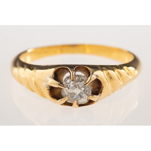 918 - An antique diamond ring, gypsy set with an old cushion-cut diamond, diamond approx. 0.38 carat, mark... 