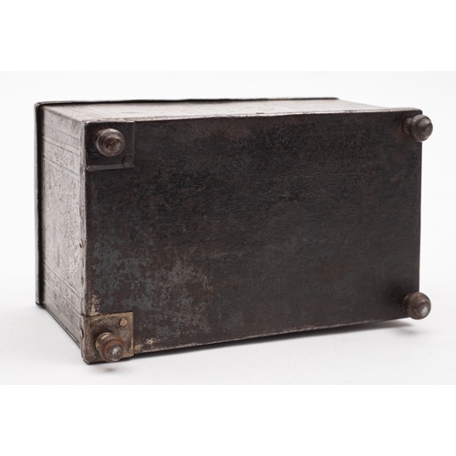 293 - A fine South German etched steel casket, probably Nuremberg, late 16th /early 17th century; the hing... 