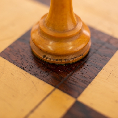 345 - A Staunton pattern boxwood and ebony chess set, possibly by Jaques & Son Ltd, London, early 20th cen... 