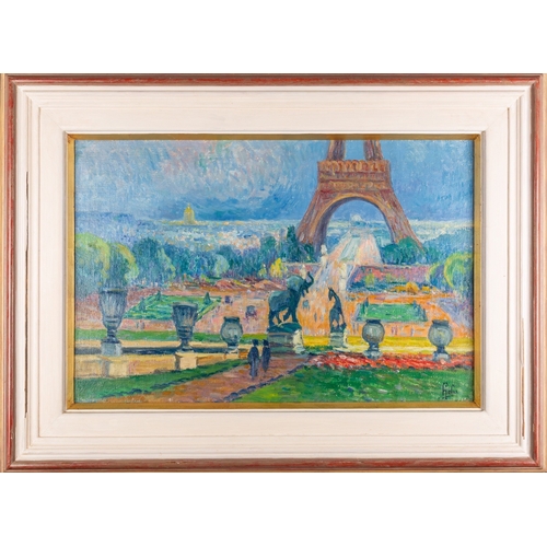 802 - Henri Helis (French, 1871-1945) - Champs-Élysées with the Eiffel Tower - Oil on canvas - 42 x 64cm -... 