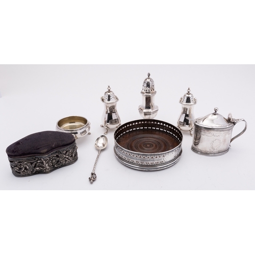 31 - A mixed group of silver including; a George III oval mustard pot by John Emes, London 1800, with eng... 