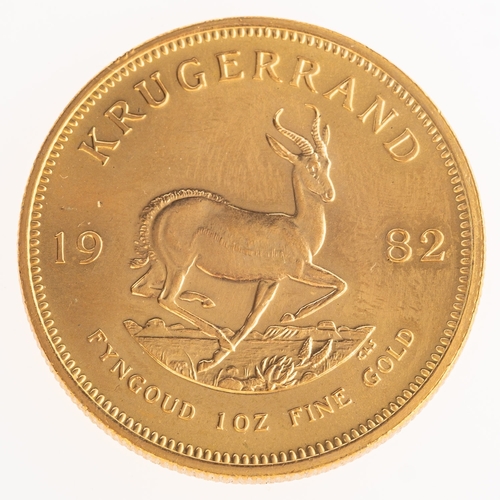 490 - A 1oz Krugerrand, 1982.