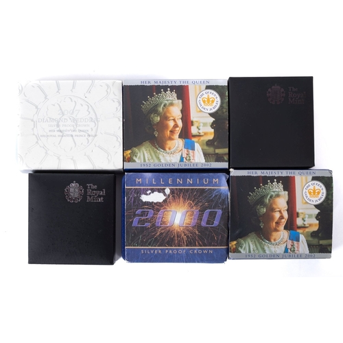 636 - Royal Mint silver proof crowns 2008/2000/2002/2007, with 2008 Britannia.