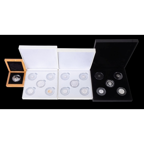 637 - 2019 'fine coin silver sovereign set', 2020 'fine coin silver sovereign set', fine silver 2014 coin ... 