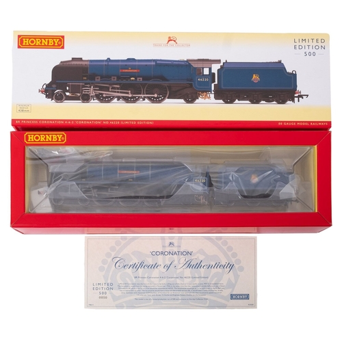 853 - A Hornby OO/HO gauge BR Coronation Class 46220 steam locomotive and tender. No. R30283, in blue live... 