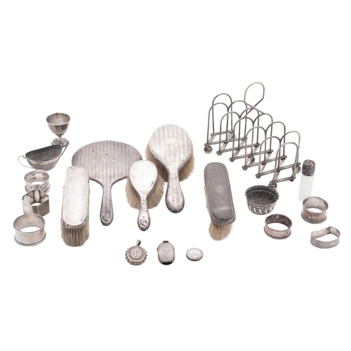 37 - A mixed lot of silver & plate, to include a silver plated expanding toast rack and the following sil... 