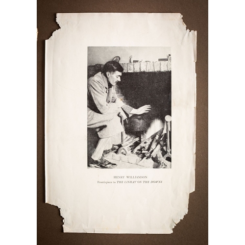 473 - WILLIAMSON, Henry. Tarka The Otter, His Joyful Water-Life & Death in the Country of the Two Rivers, ... 