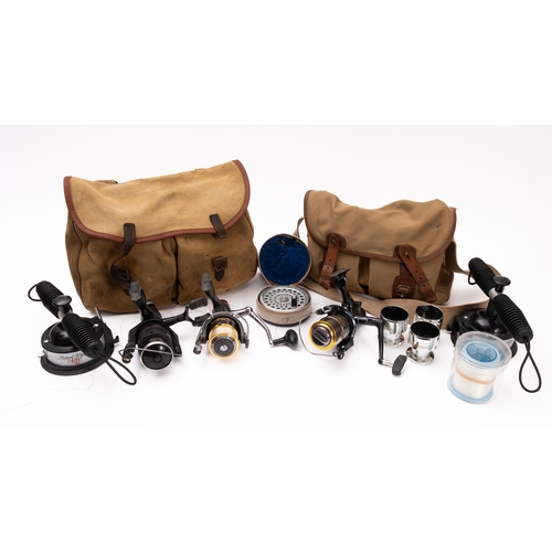 shimano 6010 reel 2 x Aero Baitrunner Old School Carp Fishing Reels.  Vintage Carp Fishing Tackle Shimano Baitrunner Aero GT 6010