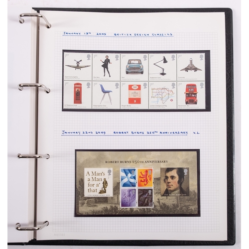 102 - Great Britain & World. A collection in seventeen albums and loose, from 1840 1d v black X2 (poor) bu... 