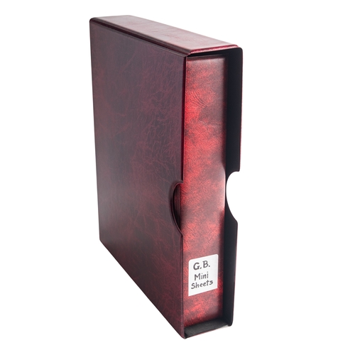 33 - Great Britain. A nicely presented collection of Great Britain QEII mini sheets in binder, between 20... 