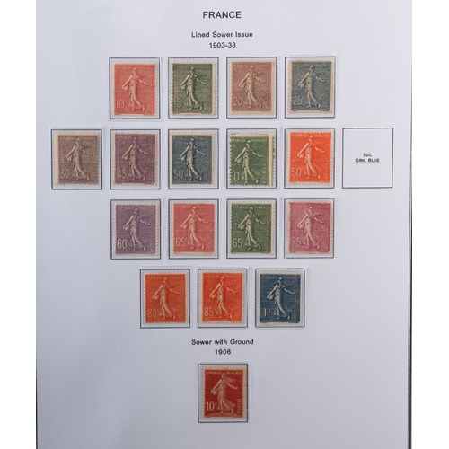 36 - France. A good collection of French stamps in three volumes with mint ranges from 1862, including Pe... 