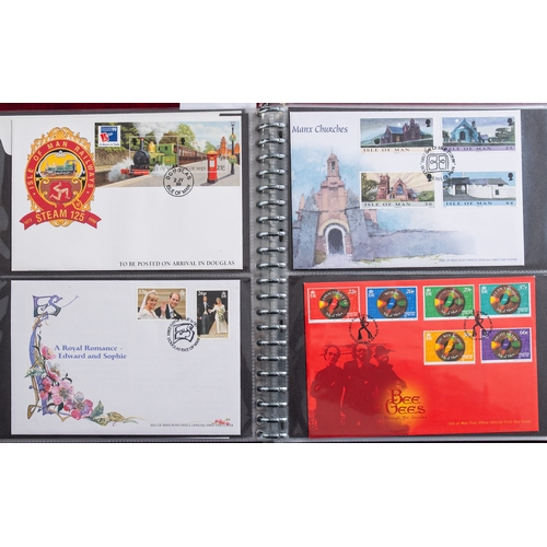 46 - Great Britain. A collection of general and duplicated stamps from Great Britain, mostly used, but in... 