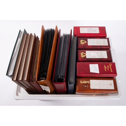 76 - ''Great Britain. A large collection of Great British stamps, with mint and used, and much MNH, from ... 