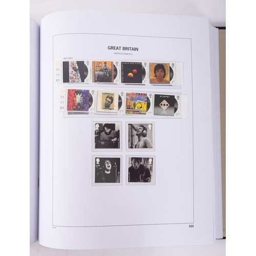 76 - ''Great Britain. A large collection of Great British stamps, with mint and used, and much MNH, from ... 