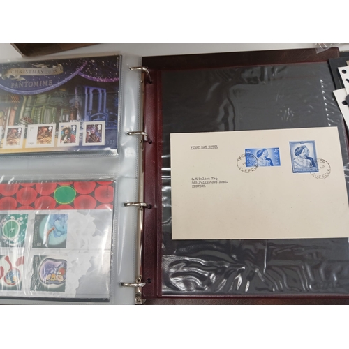 90 - Great Britain and World. A range of material in two boxes, with strength in Great Britain on album p... 