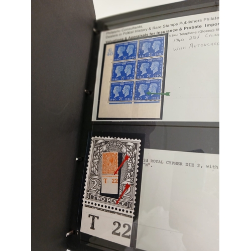 91 - Great Britain and Errors / Varieties. A collection in two volumes, with a boxed album of Queen Victo... 