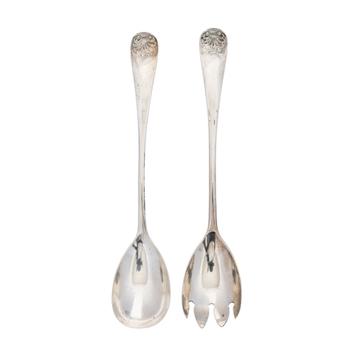 101 - A pair of George V silver salad servers, Old English Shell pattern, by Barker Brothers, Chester 1914... 