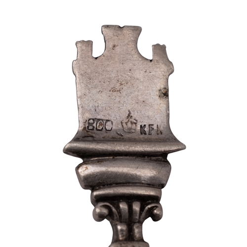 114 - Sixteen silver souvenir spoons, mixed standards & regions, together with eight other silver plated e... 