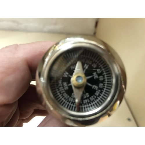 216 - Magnifying glass with wooden handle & compass in handle end