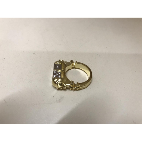 169 - Ring in the form of 'Dice', size K