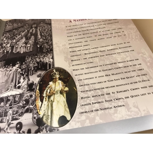 182 - Elizabeth 11 Crown & bank note set, limited edition