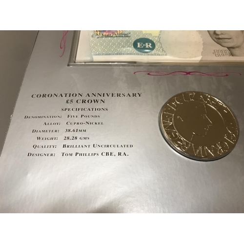 182 - Elizabeth 11 Crown & bank note set, limited edition