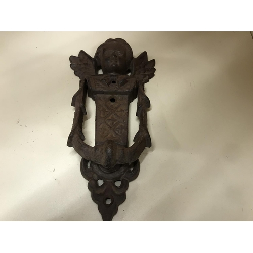 91 - Cast iron 'Angel' door knocker, 7
