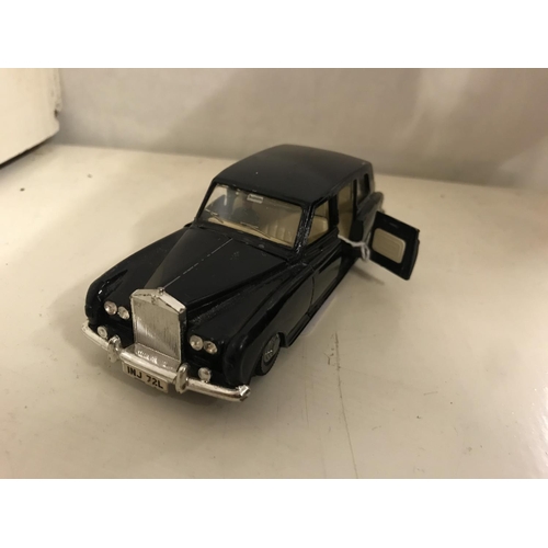 184 - Dinky Rolls Royce Phantom V (minor playworn)