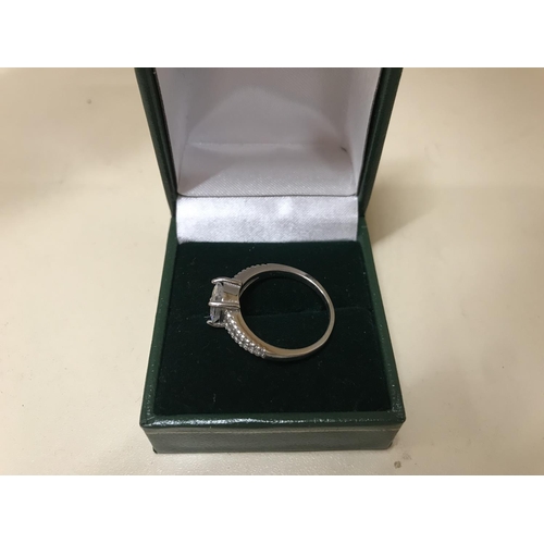 16 - 925 Silver clear stone ring, size Q