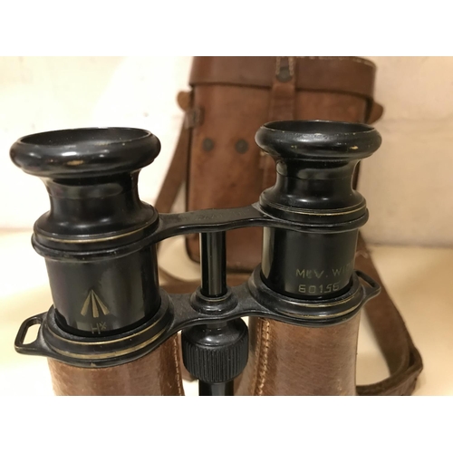 25 - Hezzanith WW1 Officers Binoculars, dated 1917 on leather case (see description)