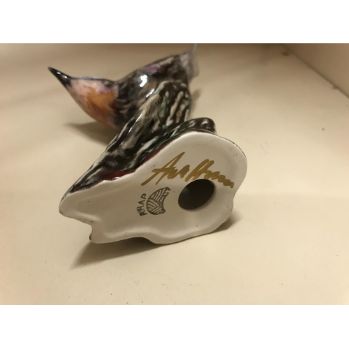 101 - Anita Harris model of a Nuthatch, gold signed