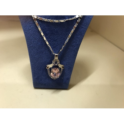 172 - 925 Silver Pink Topaz pendant/chain