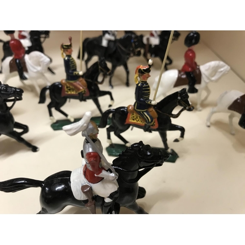 178 - Collection of x 11 Lead Soldiers on Horseback, minor paint loss