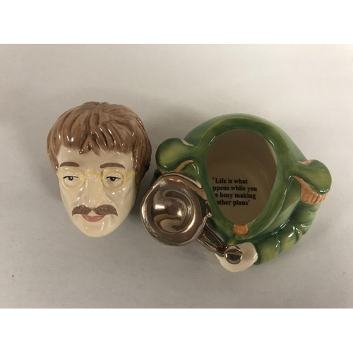 56 - Kevin Francis Facepot - John Lennon, boxed