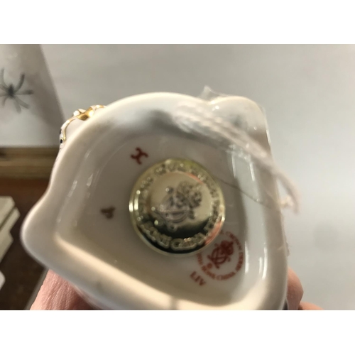 13 - Royal Crown Derby Squirrel, gold stopper