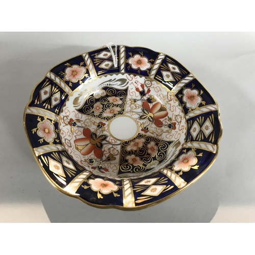 16 - Royal Crown Derby Imari 6