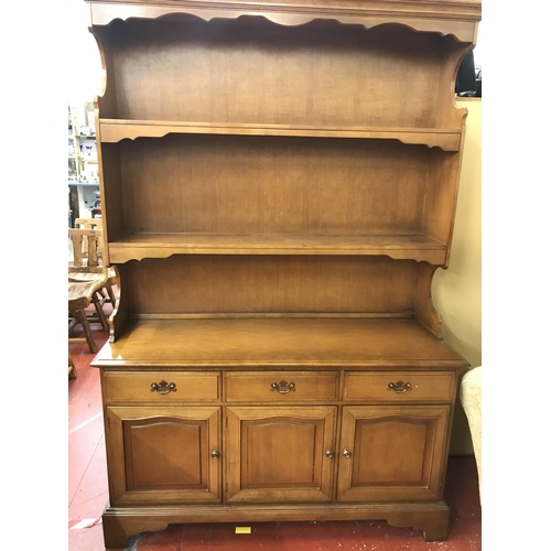 310 - Stag Light Oak 2 part Dresser - 78